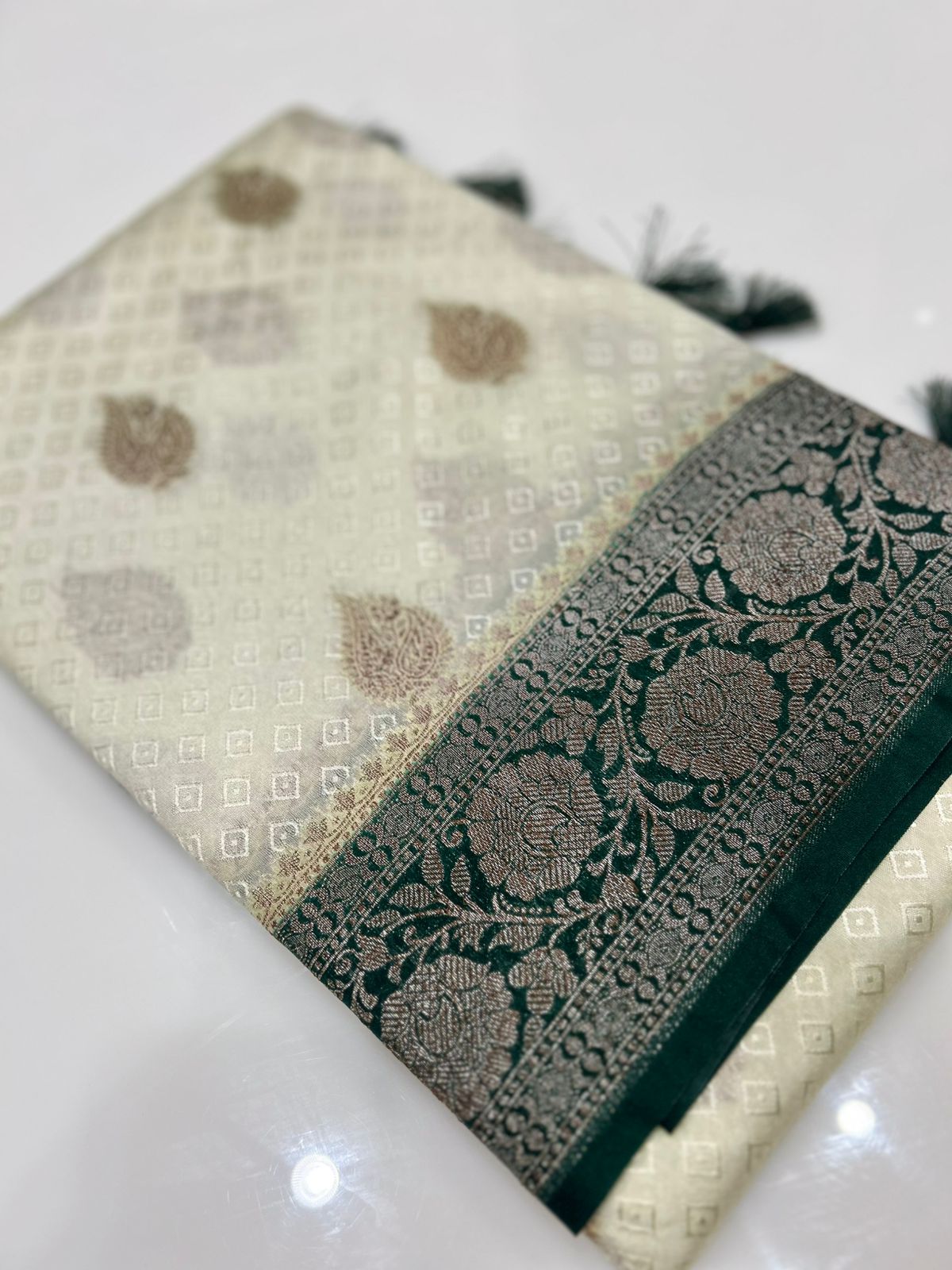 Banarasi  sarees -Off white Cream to  Green color Search code 6157