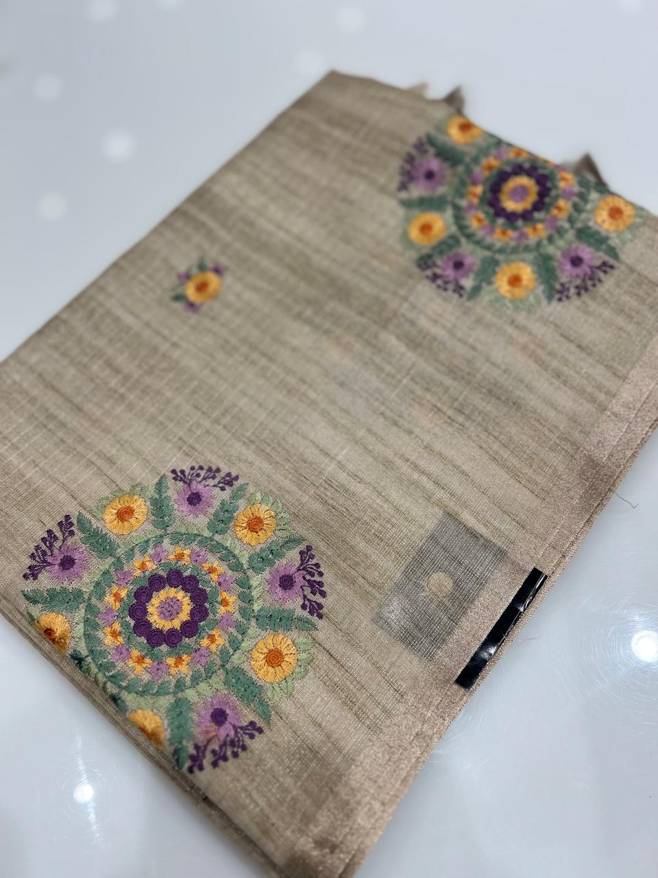 Linen tissue Saree- Chiku  shade Search code 4263