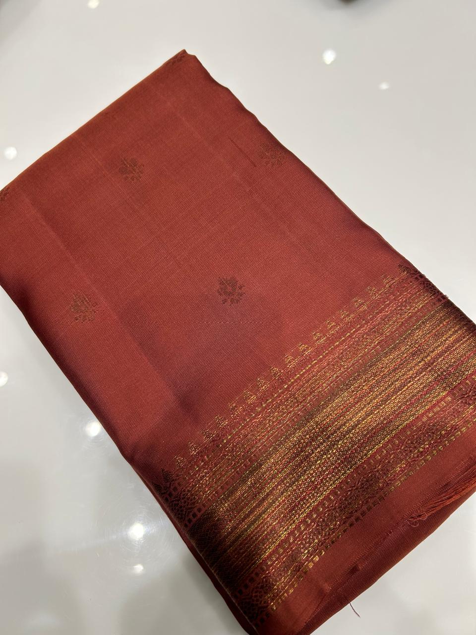 KANCHIPURAM SAREE-Brown color shade Search code 7009