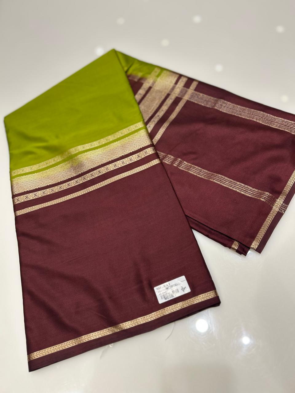 Semi  binny silk saree  -Parrot green to maroon   Search code 5565