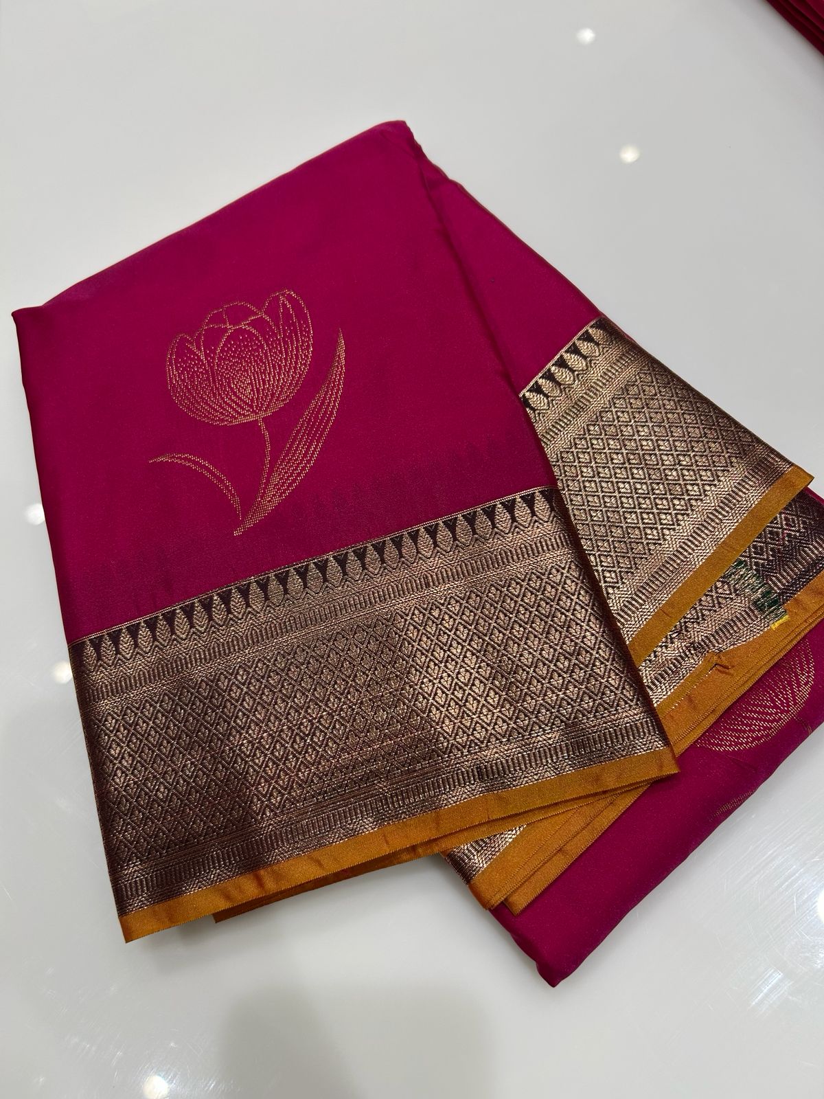 SEMI KANCHIPURAM SAREE-Ranni pink to Coffee brown  Search code 2077