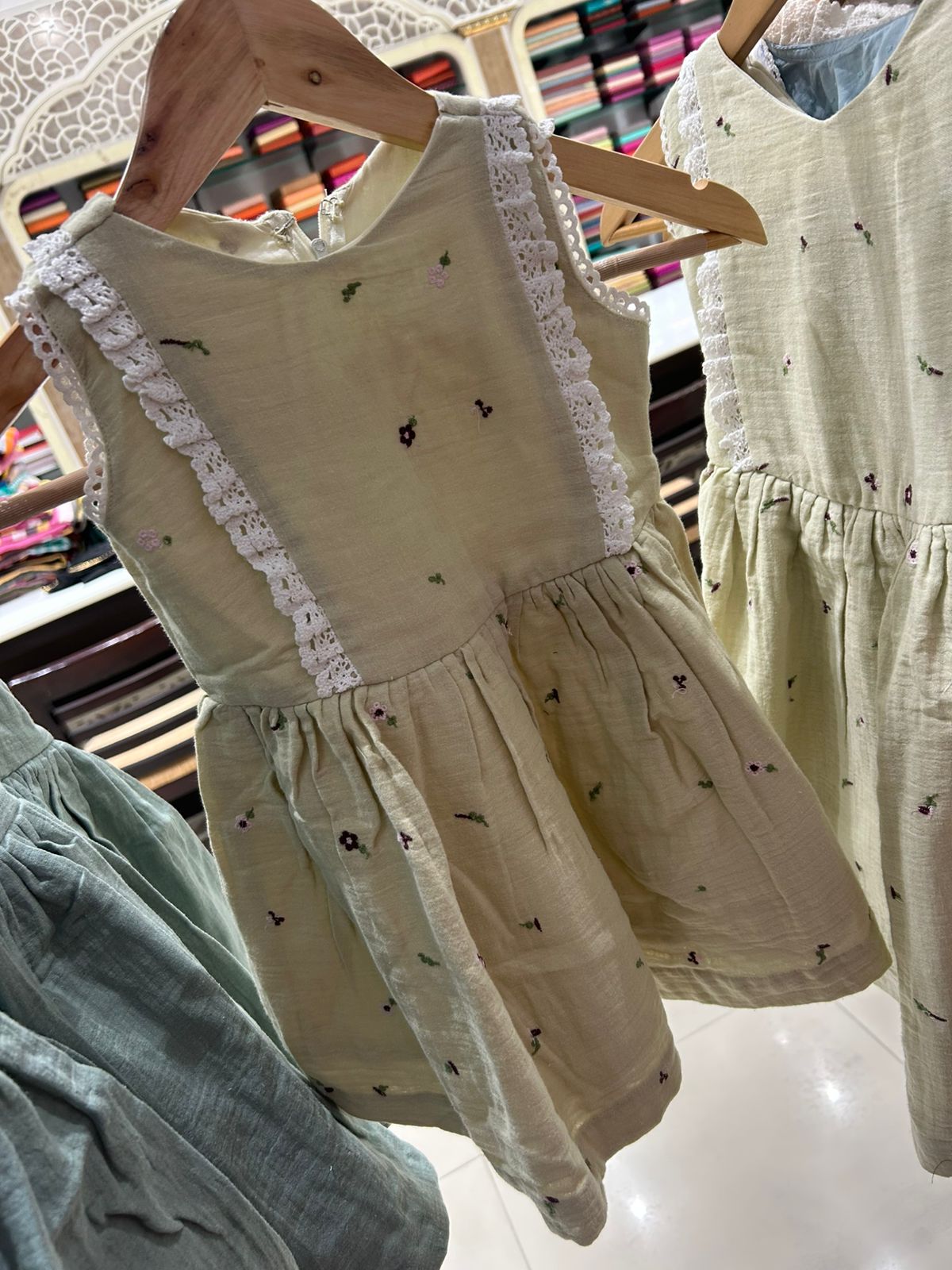 Kids Frock   -green color Search code 3903