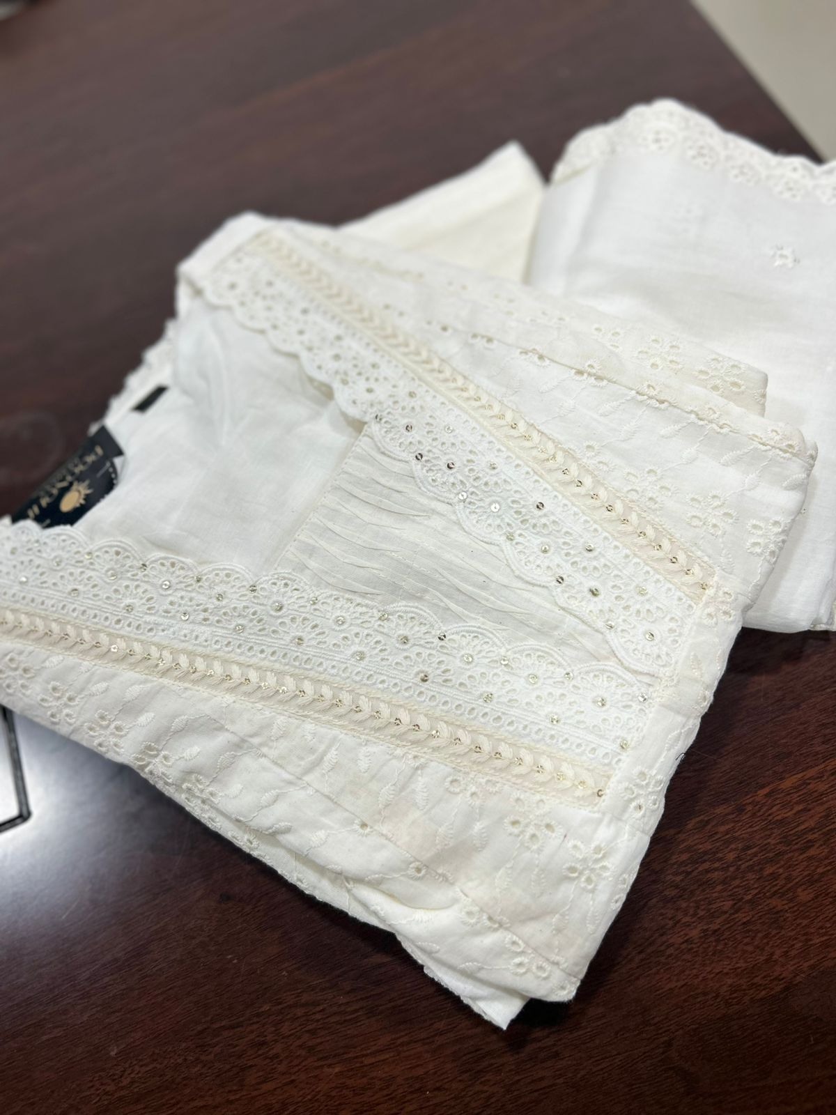 Salwar Suit Set -White color Search code 8200