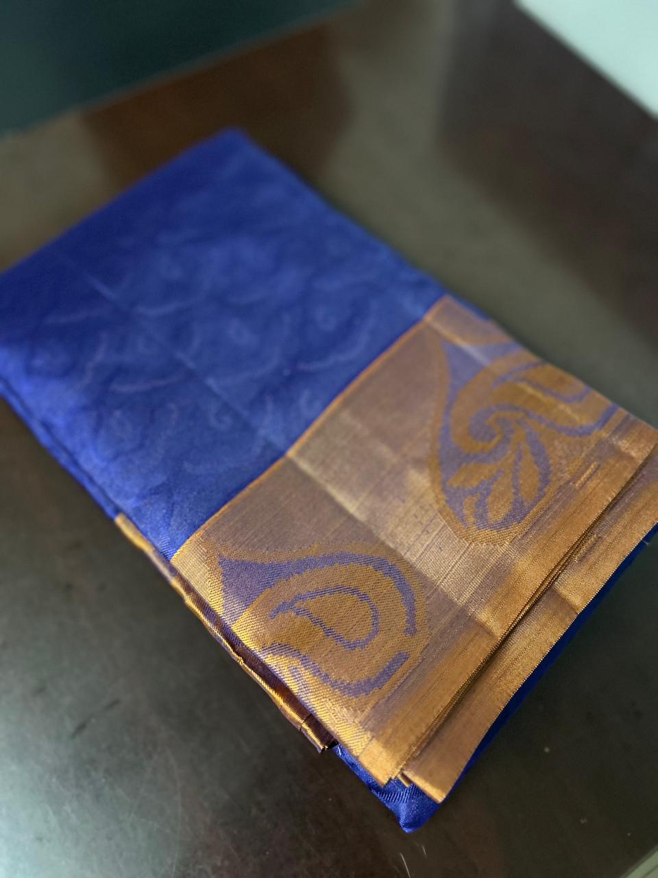 Kanchipuram Soft Silk Saree -Electric blue to golden copper shade  Search code 6551