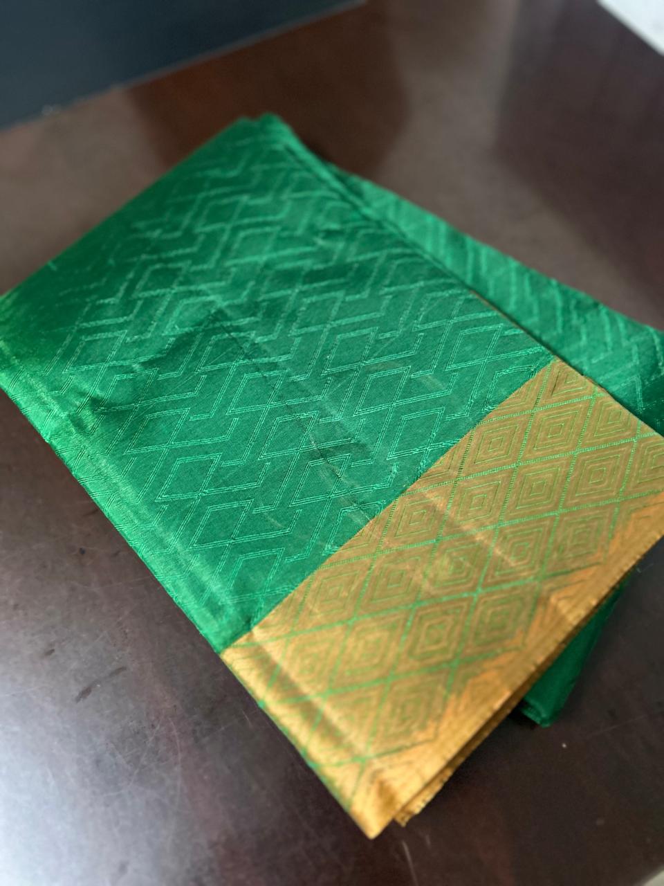 Kanchipuram Soft Silk Saree -Bottle green to Copper green  shade  Search code 6552