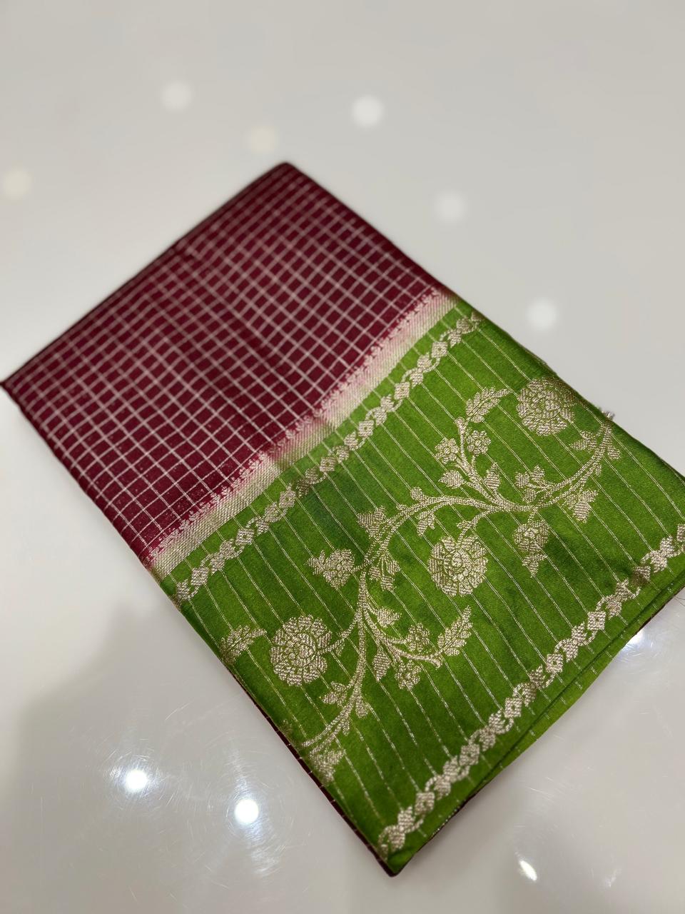 Semi Silk Saree - Coffee brown to Leaf green Search code 1041