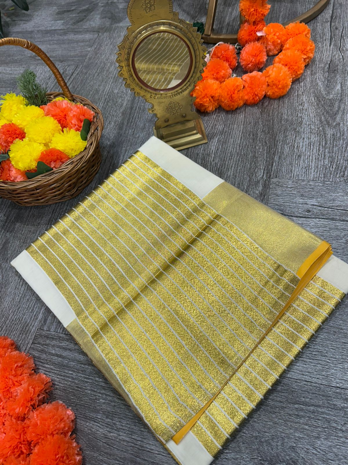 kerala saree - Cream Cotton  shade Search code 2101