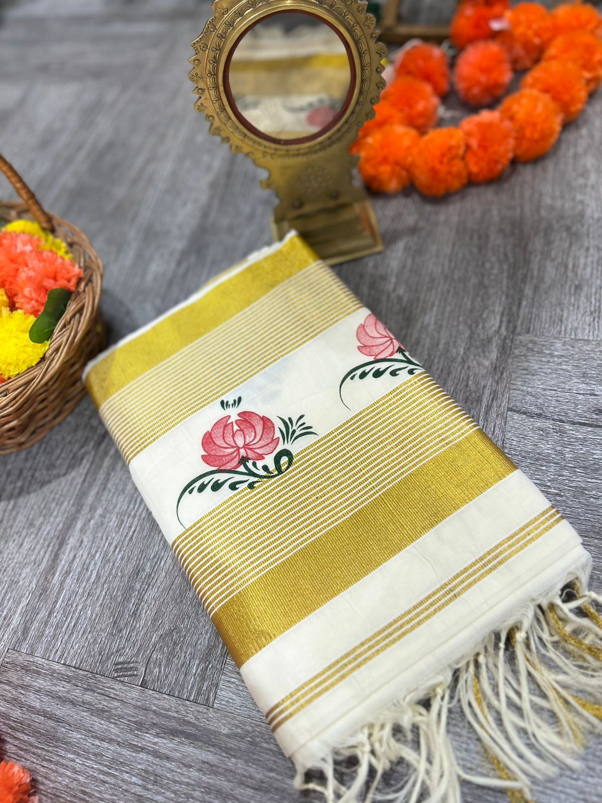kerala saree - Cream Cotton  shade Search code 2105