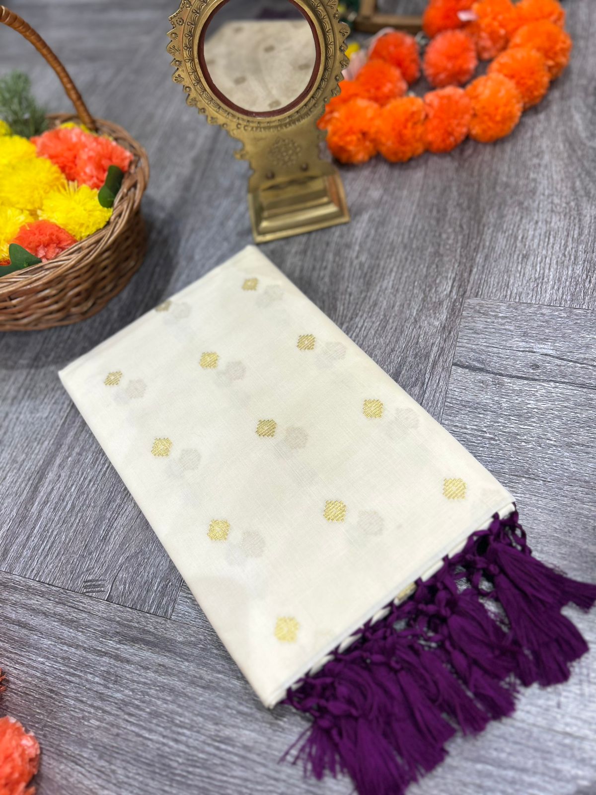 kerala saree - Cream Cotton  shade Search code 2111