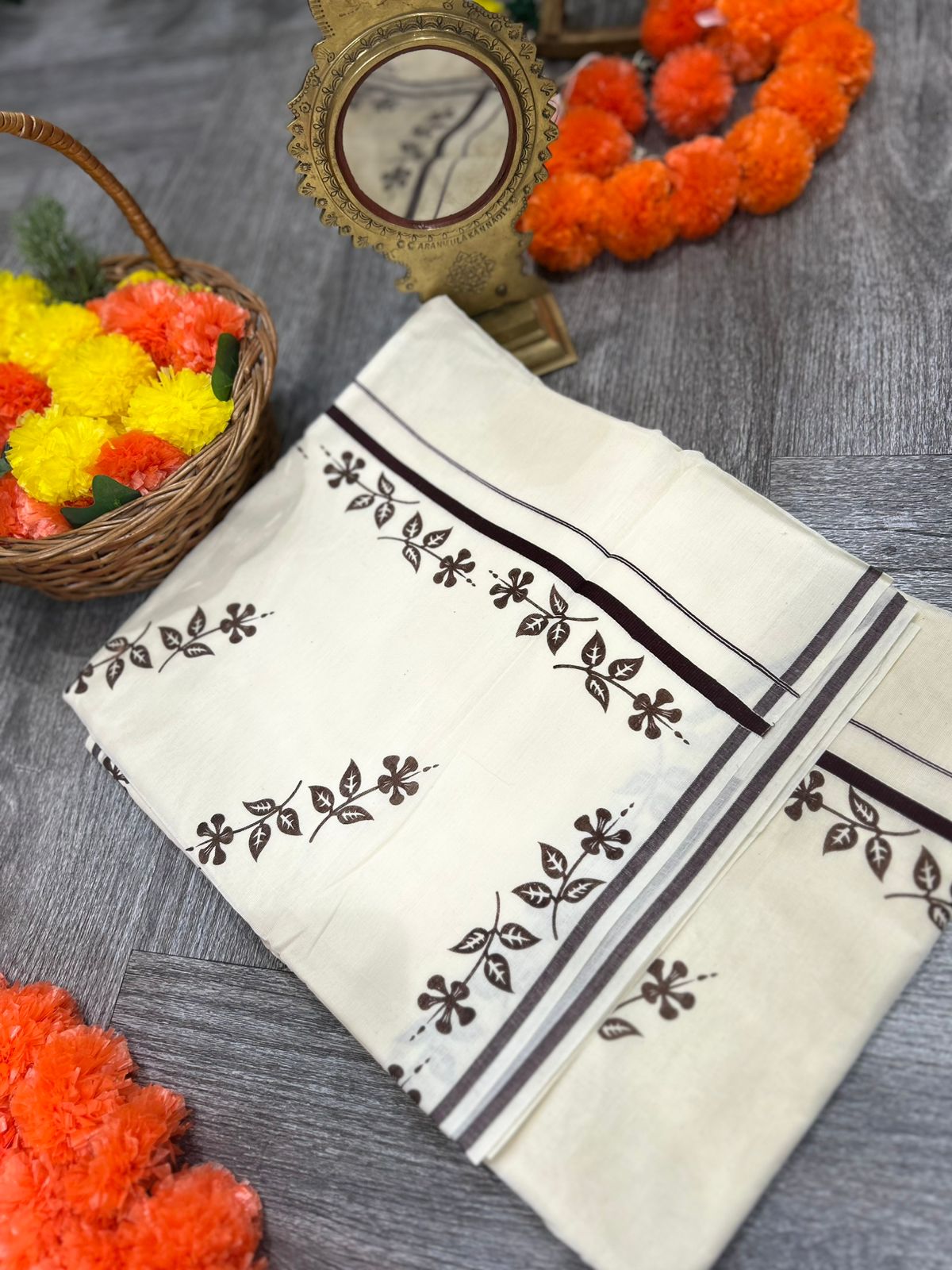 kerala saree - Cream Cotton  shade Search code 2123