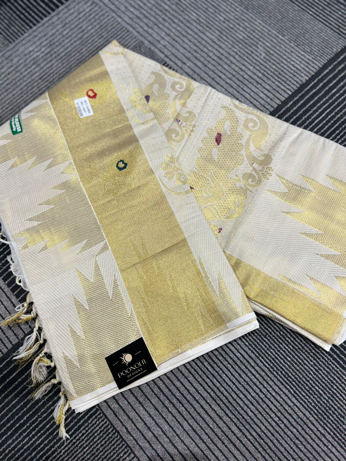kerala saree - Golden tissue  shade Search code 2156