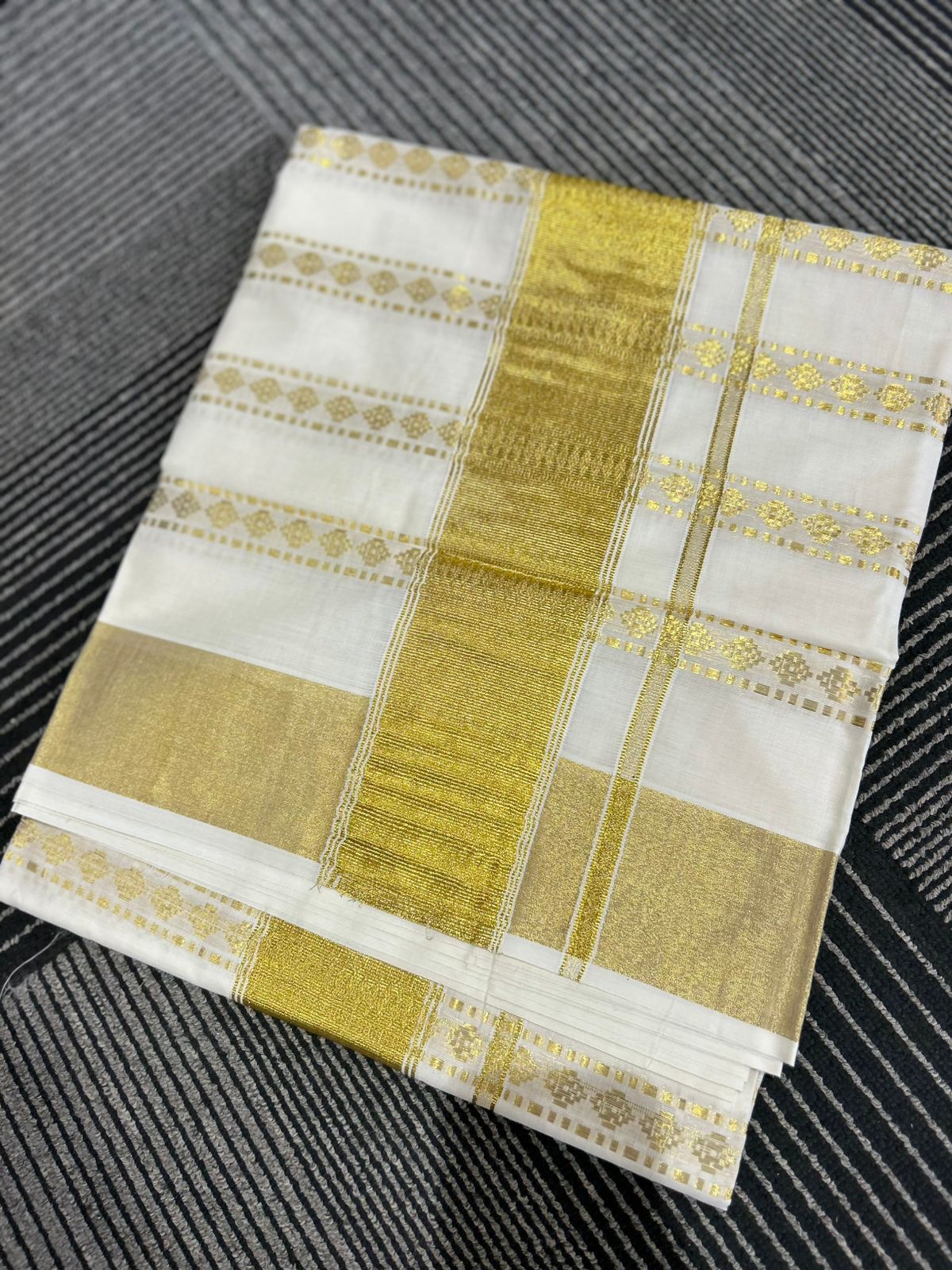 kerala saree - Golden cotton shade Search code 2165