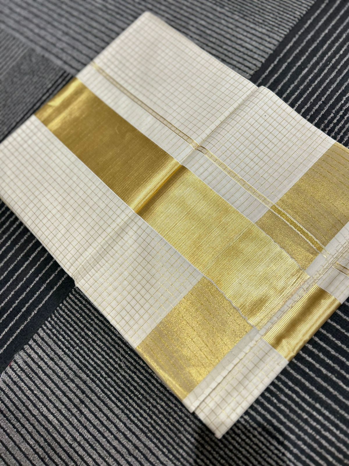 kerala saree - Golden cotton shade Search code 2170