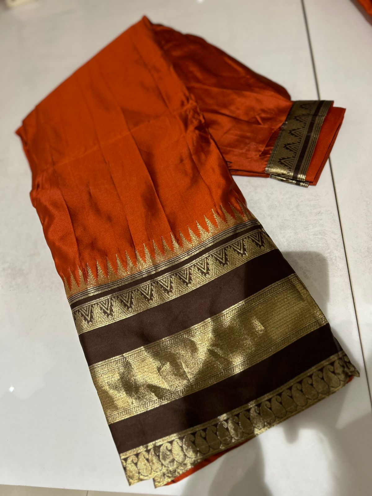 Davani- Burn orange to Brown Search code 3106