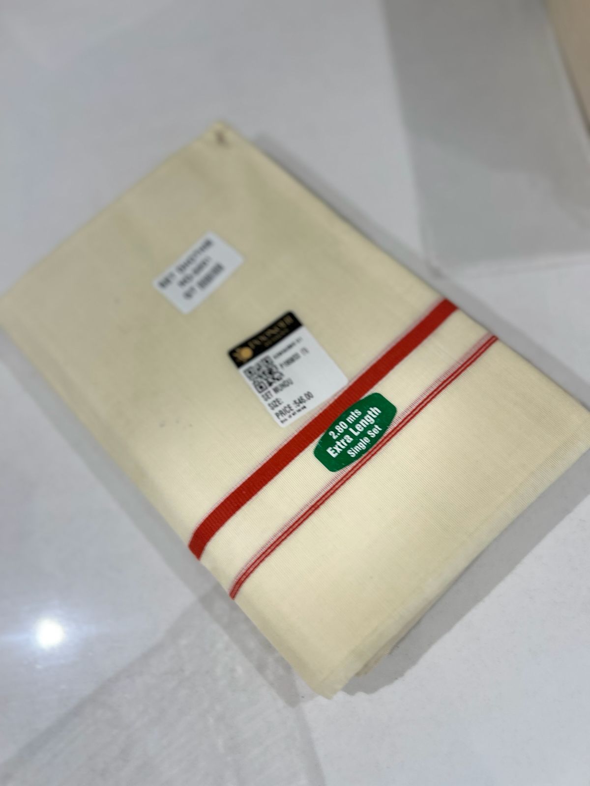 set mundu  - Golden cotton shade Search code 2183
