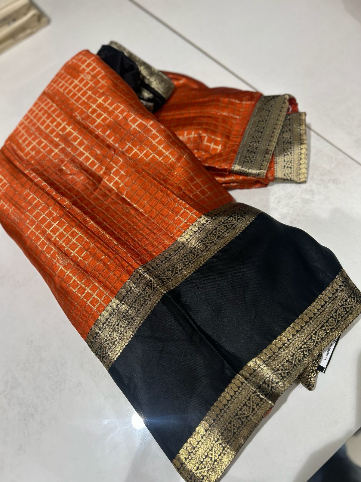 Davani- Burn orange to Black  Search code 3118