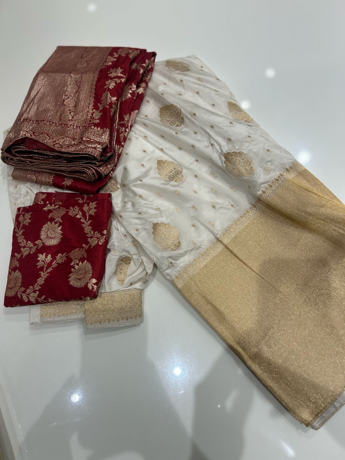 Davani- Golden cream to Dark tomato shade  Search code 3121
