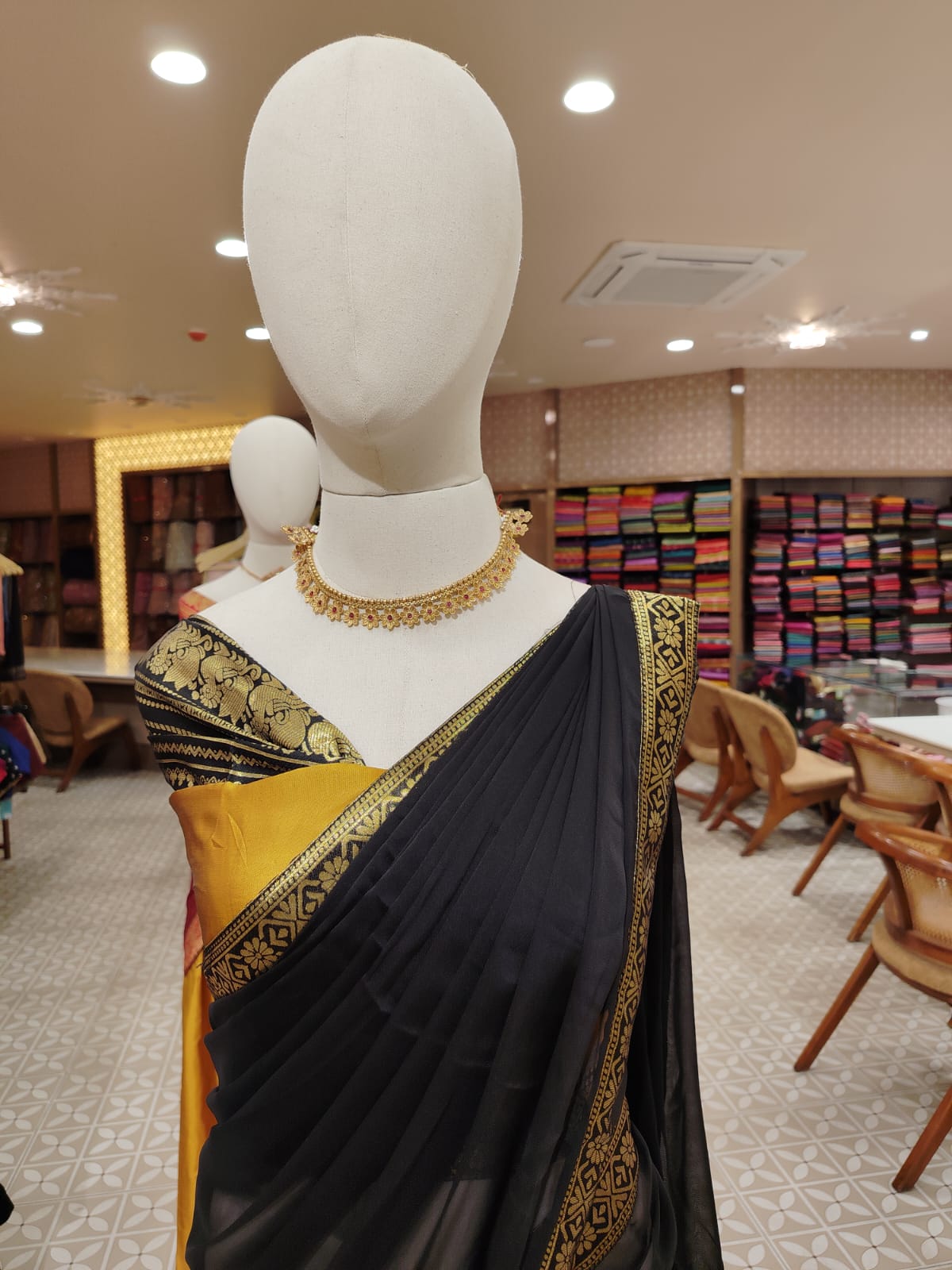 Davani- vibrant mustard yellow Search code 3133
