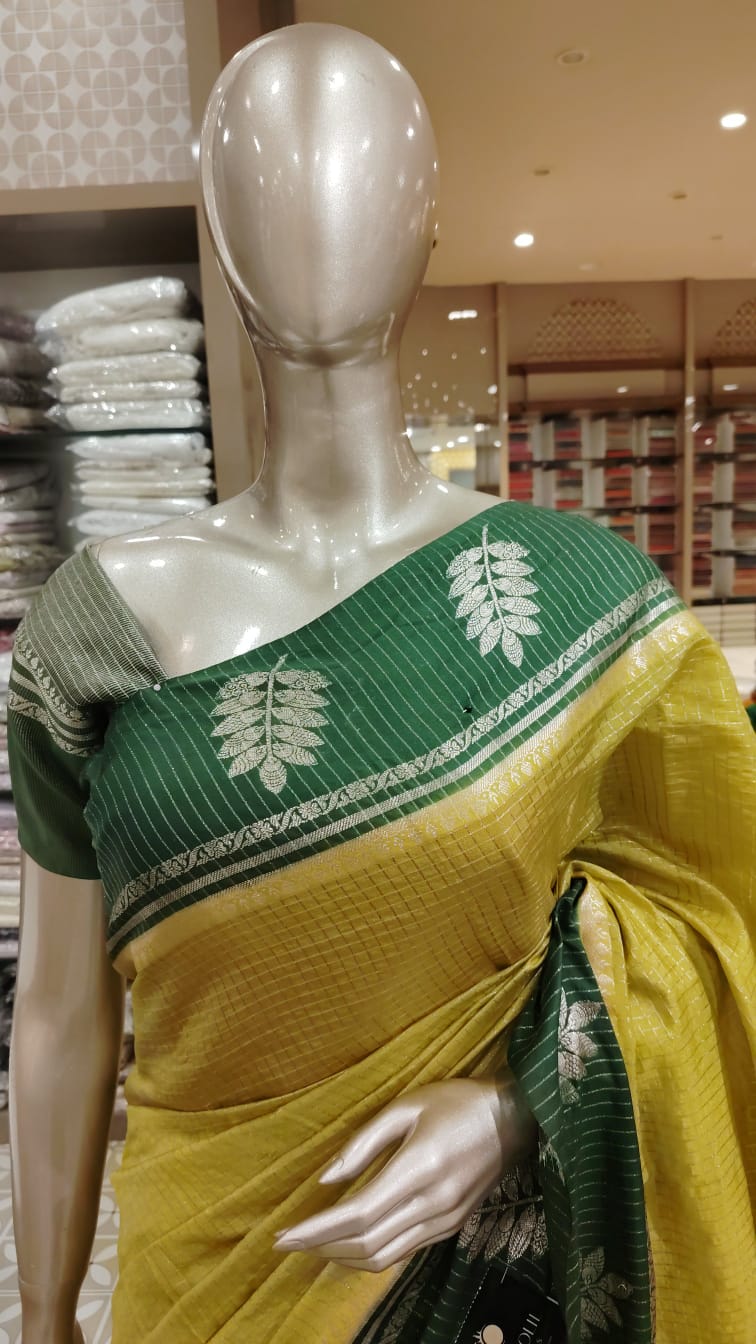 Semi Silk Saree -Mustard yellow with a contrasting dark green pallu shade Search code 1570