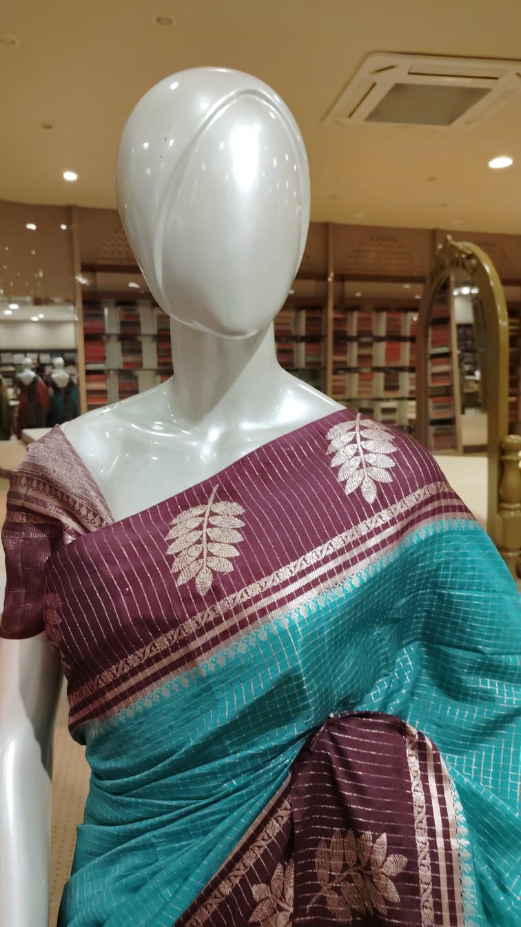 Semi Silk Saree -teal blue with a contrasting deep wine / maroon pallu shade Search code 1572