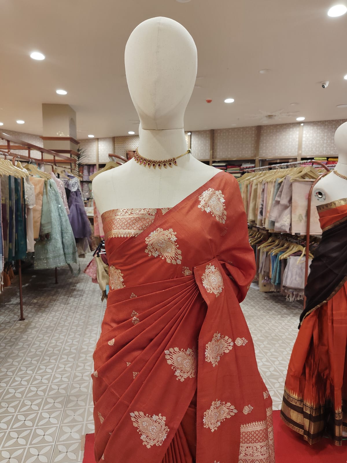 Semi Banarasi saree burnt red  -  shade  Search code 3966