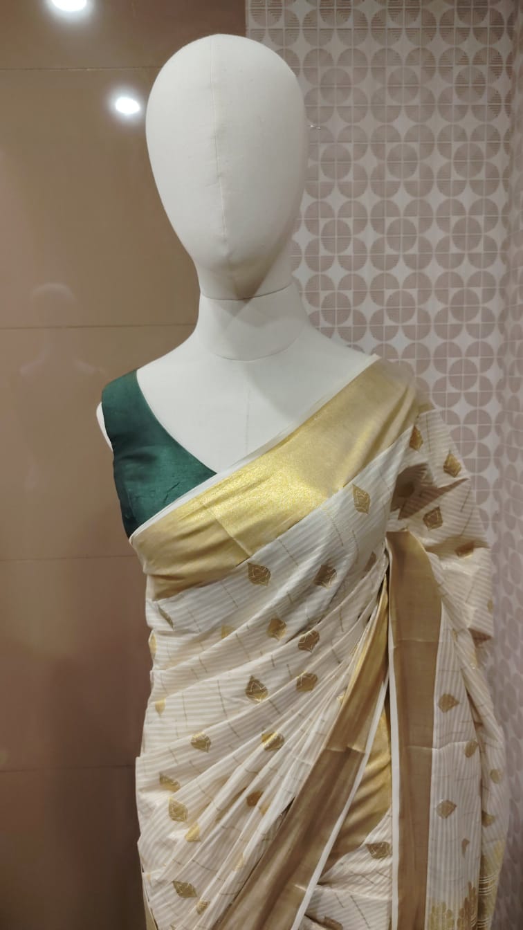 Set Mundu classic off-white or cream base featuring elegant Saree  Search code 9615