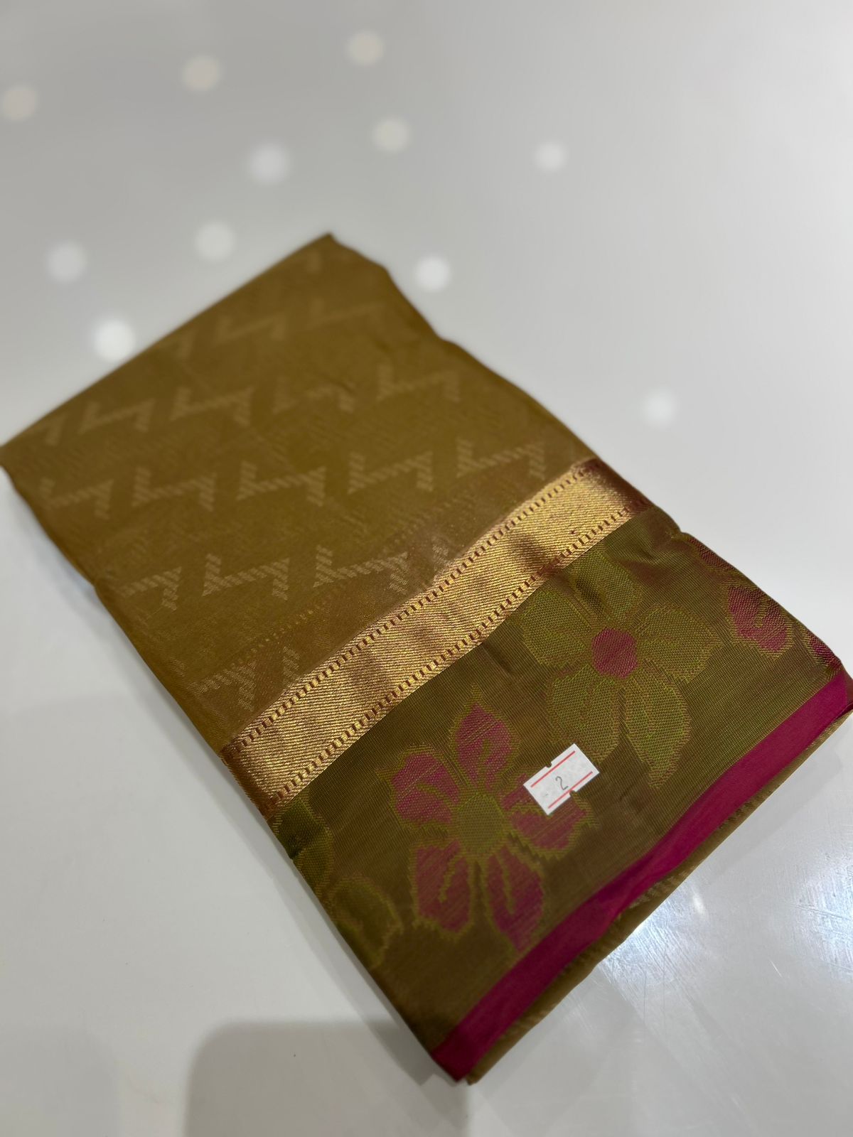kanchipuram self imposing saree-  Mastered  Search code 6005