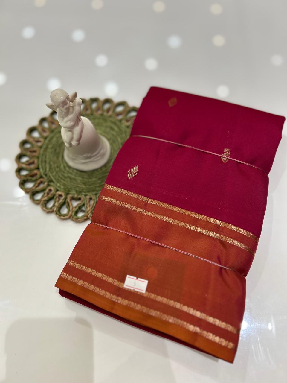 kanchipuram contrast  saree-Red to Orange  Search code 6032