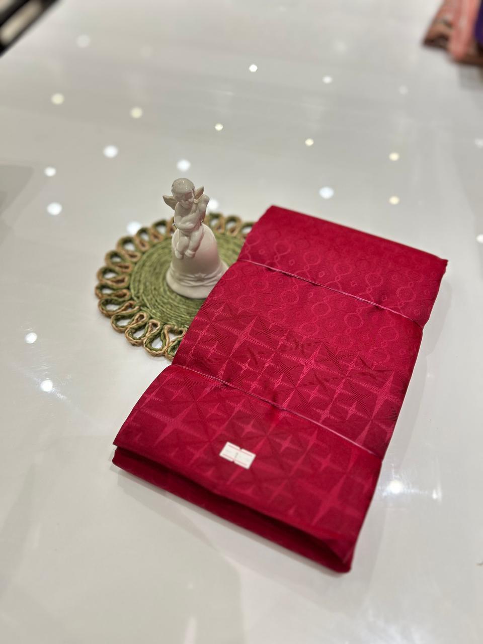 kanchipuram self imposing saree- Onion pink  Search code 6036