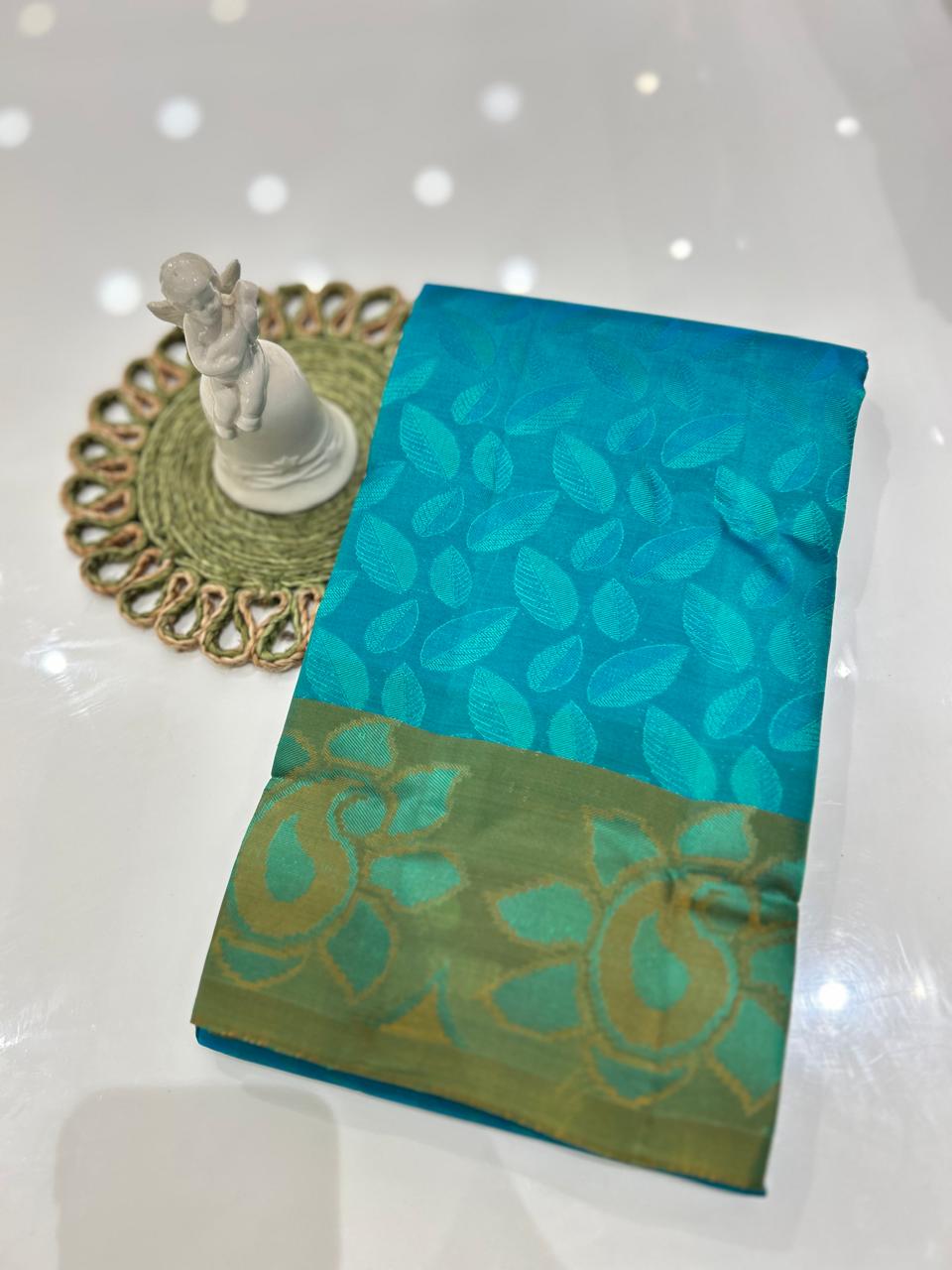 kanchipuram self imposing saree-Peacock blue to green  color  Search code 6048