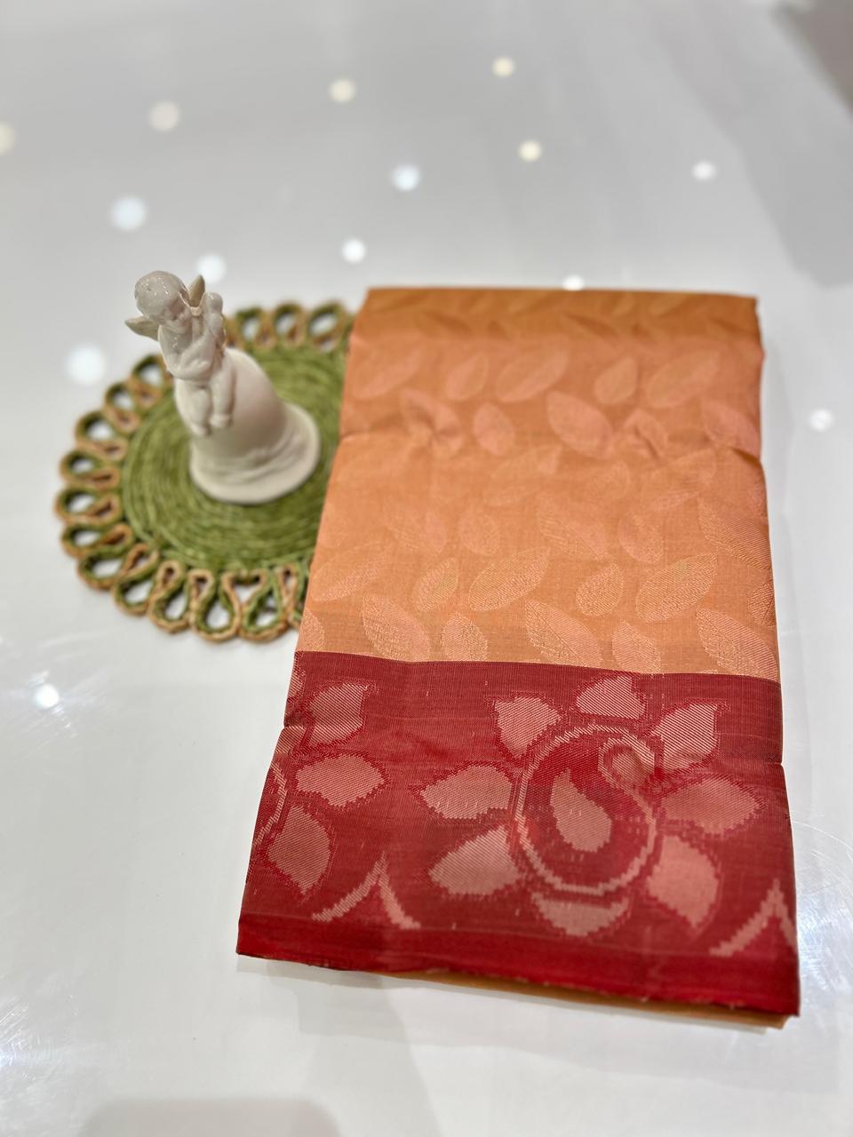 kanchipuram self imposing saree-Cream to Maroon   color  Search code 6047