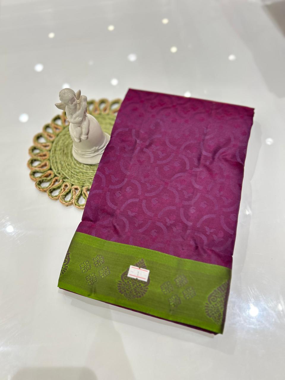 kanchipuram self imposing saree-Vadamalli to green  color  Search code 6051