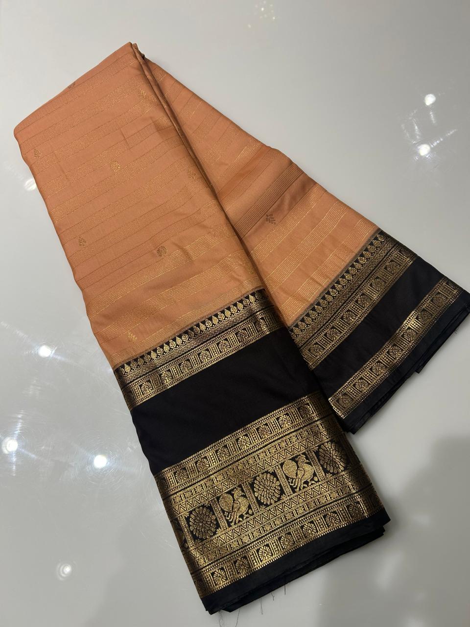 KANCHIPURAM SAREE-Peach to Brown Search code 70010