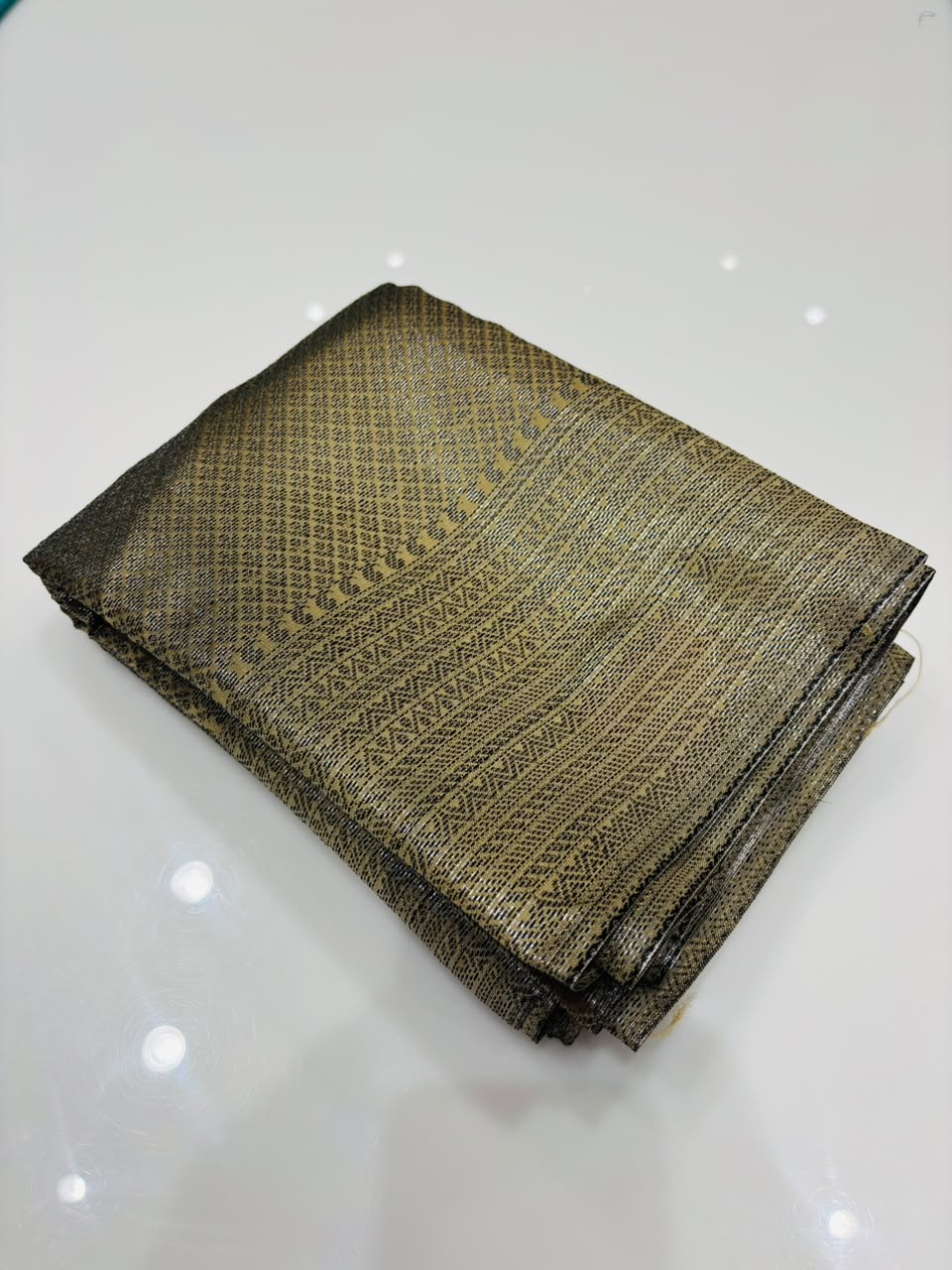 Premium Semi-Silk Olive green Saree with Silver Thread Weaving- serch code 90004