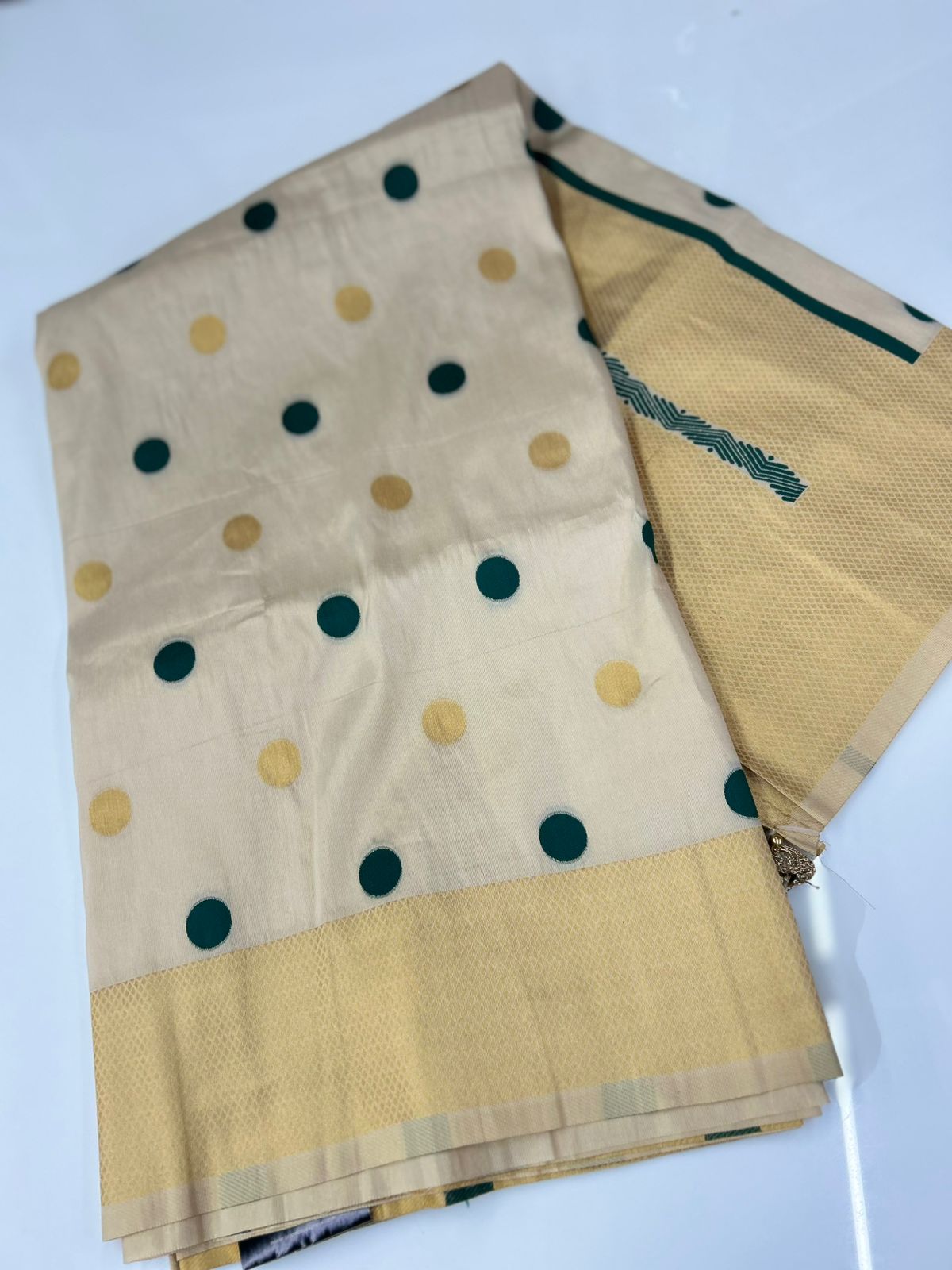 ponn kani collections - Golden  Green  shade Search code 8502