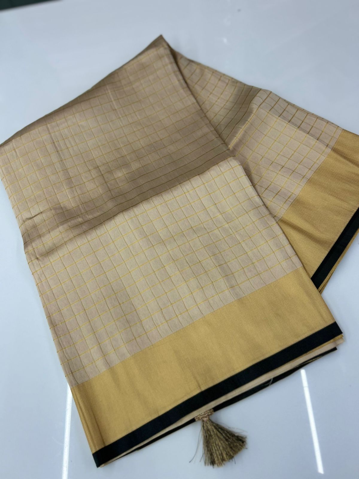 ponn kani collections - Golden  shade Search code 8507
