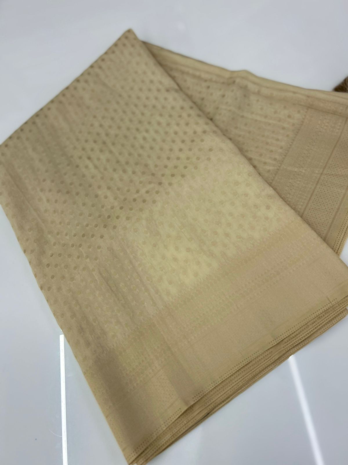 ponn kani collections - Golden ivory   shade Search code 8522