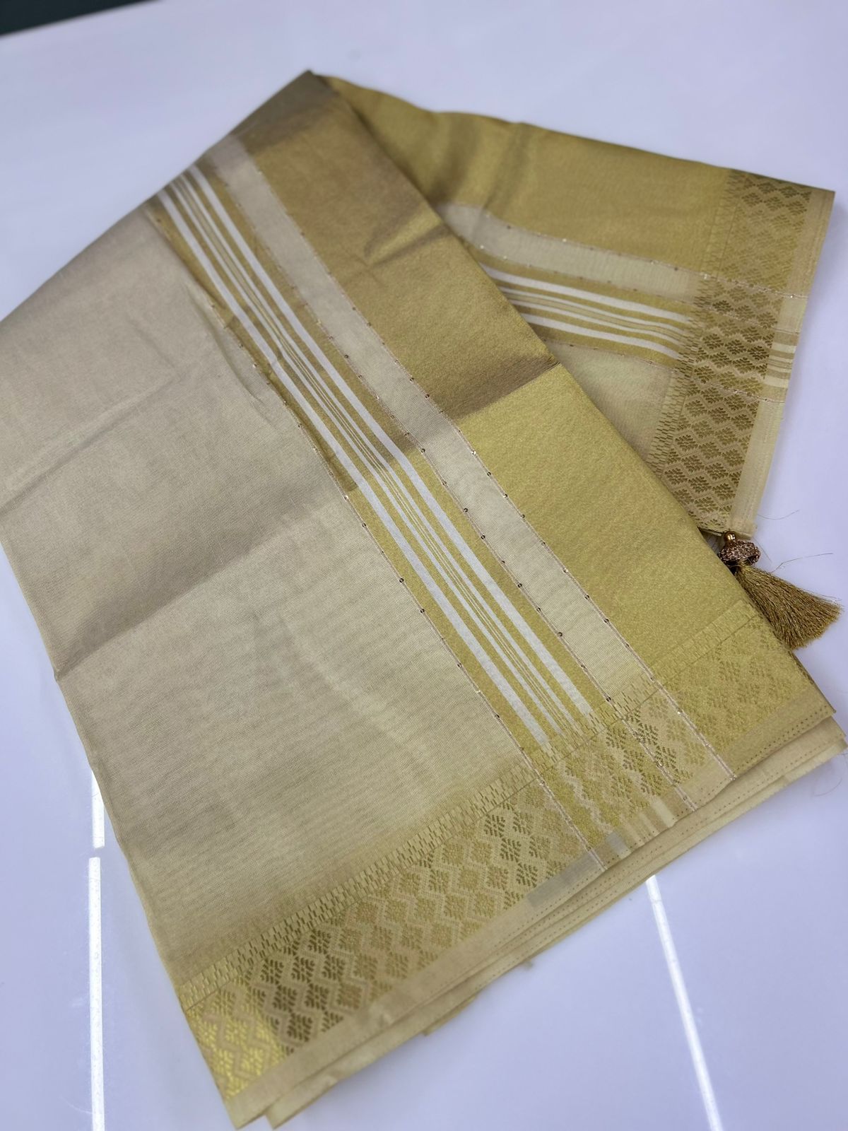 ponn kani collections - Golden  shade Search code 8515
